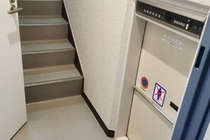 Unclassified image, 4 of 16, button - Near Ikebukuro, Tokyo 2-min Walk to Nishi-Sugamo Station Entire Place Up to 4 Guests (Tokyo)