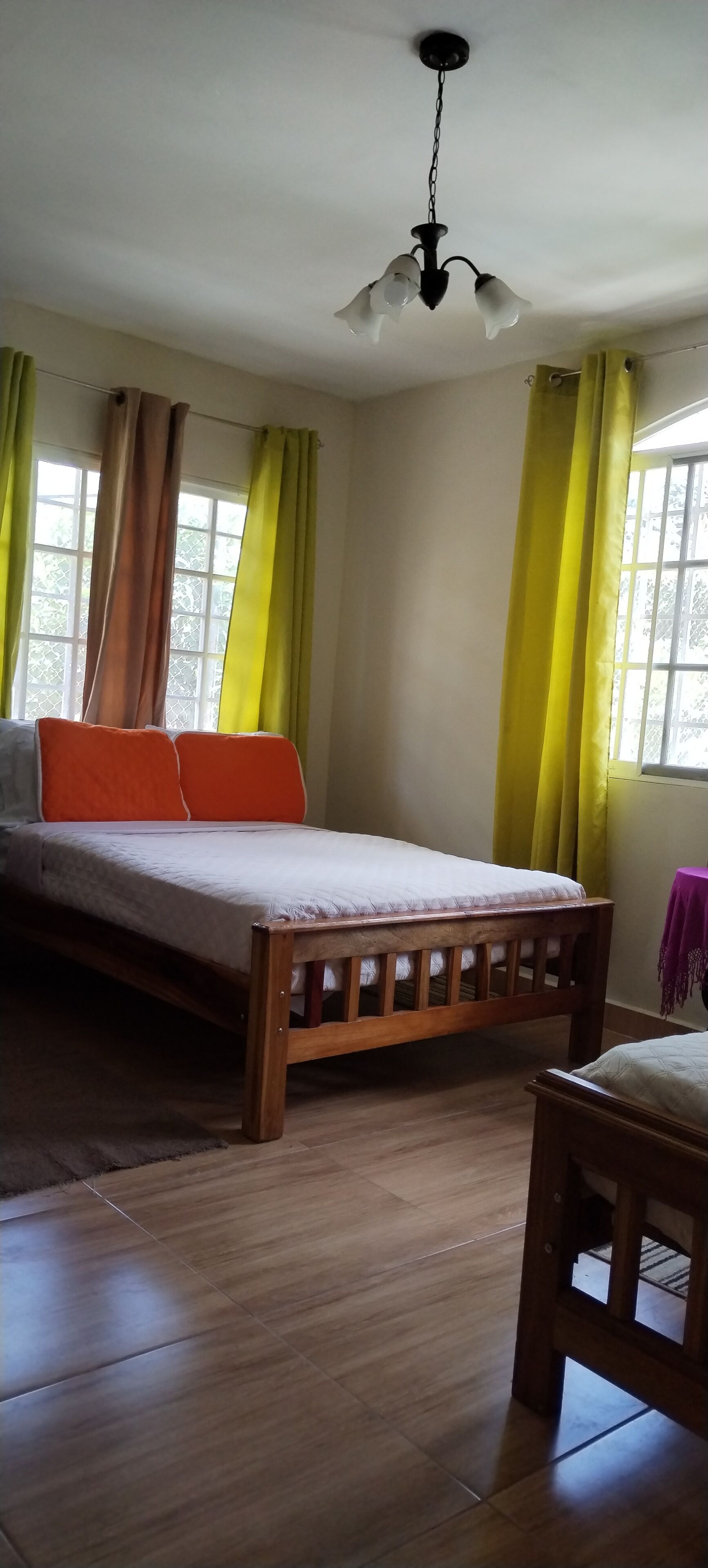 Habitación familiar con 2 camas individuales, patio | Cocina privada | Utensilios de cocina