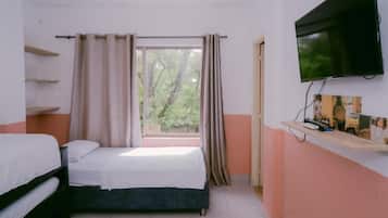 Classic Triple Room, Courtyard View