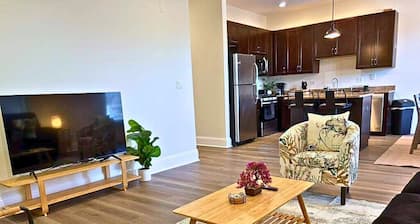 Well-Equipped 2BR - Greenbay 301