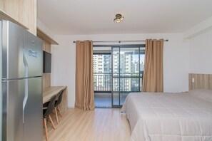 Apartment | 1 bedroom - Studio com Varanda e Academia pr Ximo ao Metr (São Paulo)