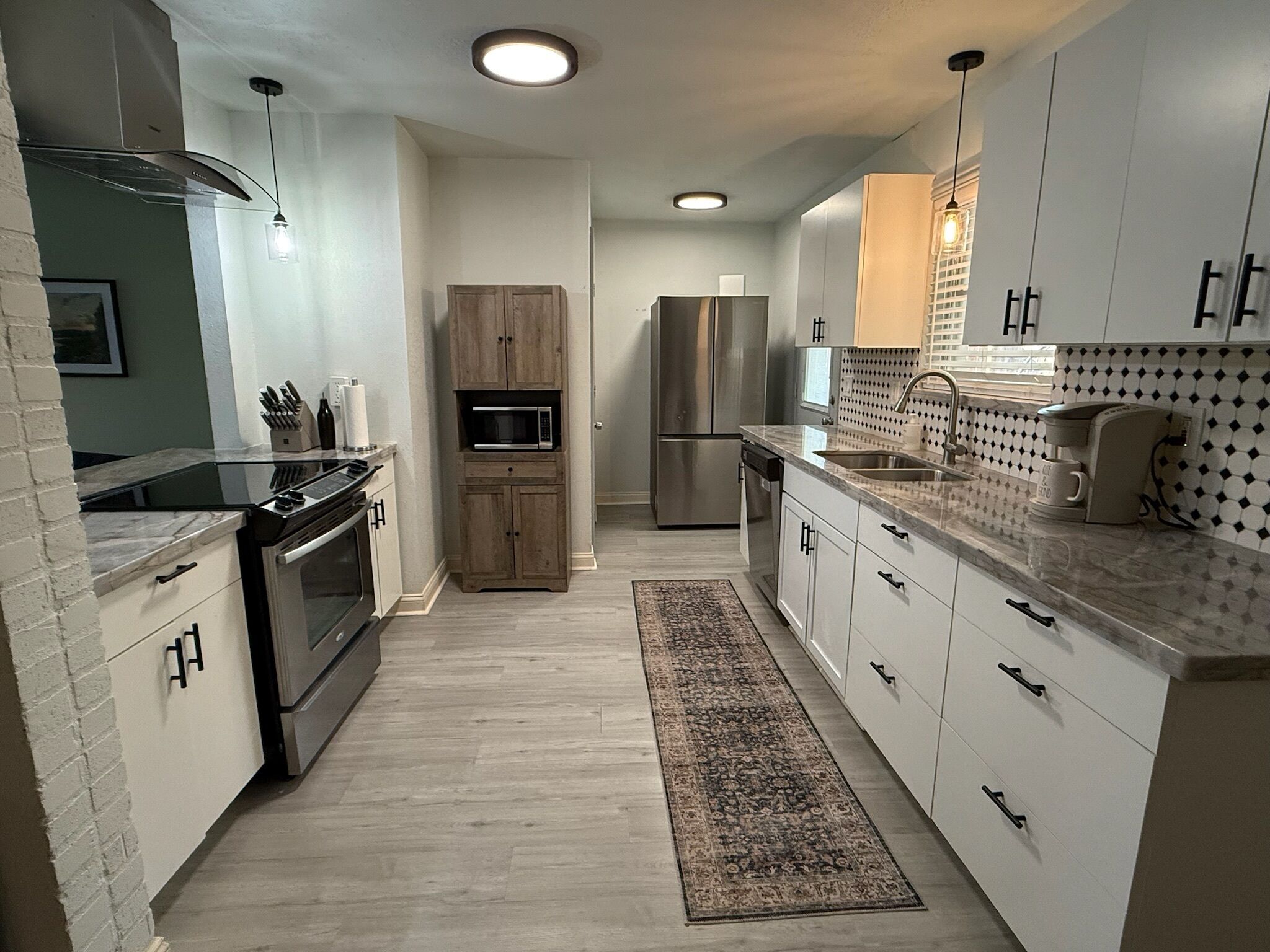 微波炉、烤箱、炉灶、洗碗机