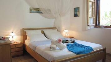 2 bedrooms, Internet, bed sheets