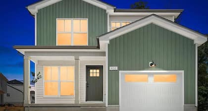 Joe's Retreat: A charming 3-bedroom house in welcoming Clarksville