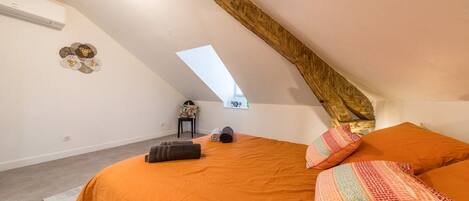 1 chambre, Wi-Fi gratuit, draps fournis