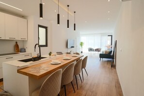 Interior - PENTHOUSE BLISS – STARGAZE OVER GOZo (Żebbuġ)