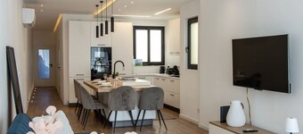 PENTHOUSE BLISS – STARGAZE OVER GOZo