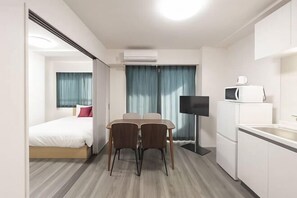 Room - aLATO Kinshicho (Tokyo)