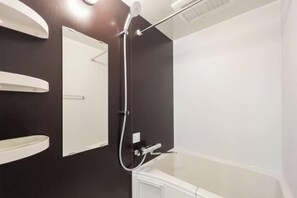 Room - aLATO Kinshicho (Tokyo)