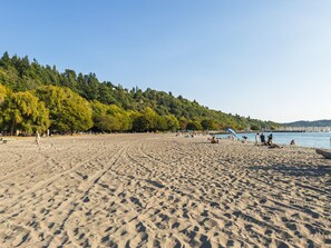 Beach nearby, beach towels