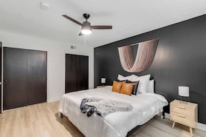1 bedroom, free WiFi, bed sheets
