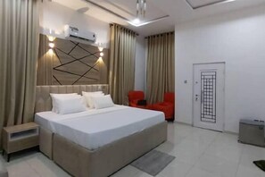Exterior - Smart Home Hotel Lagos (Ibeju)