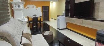 Modern, spacious and thematic apartment in uyuni-bolivia