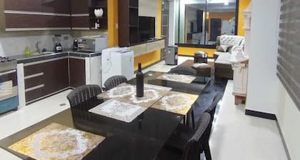 Modern, spacious and thematic apartment in uyuni-bolivia