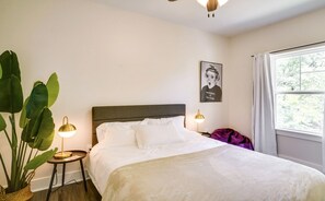 3 habitaciones, escritorio, tabla de planchar con plancha y wifi gratis 