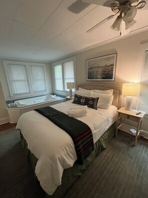 3 chambres, fer et planche à repasser, lit parapluie, Wi-Fi gratuit