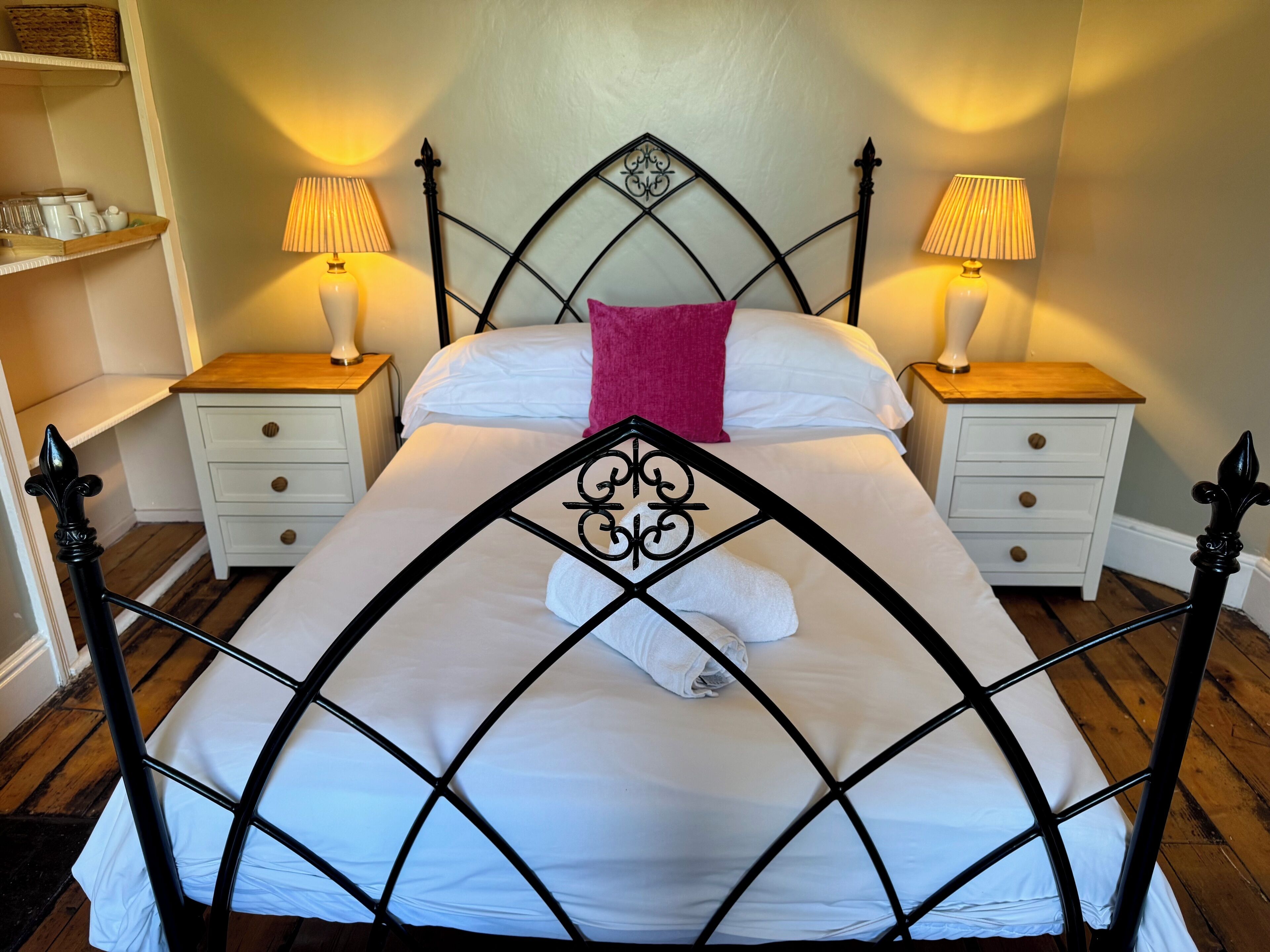 ห้องดับเบิล (Room 7) | ห้องพักตกแต่งอย่างมีเอกลักษณ์