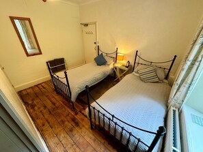 Twin Room (Room 5) | Individually decorated