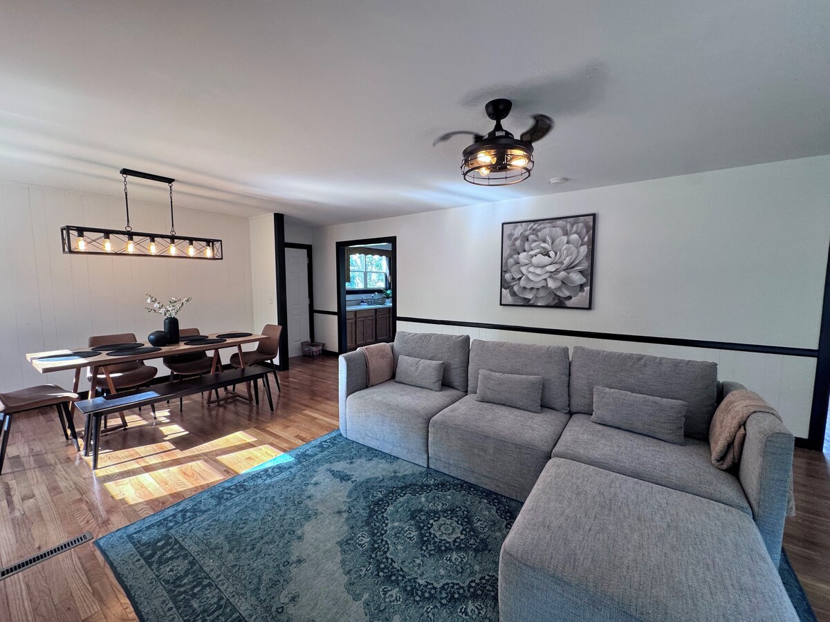 Photo 7 of The TR Hideaway