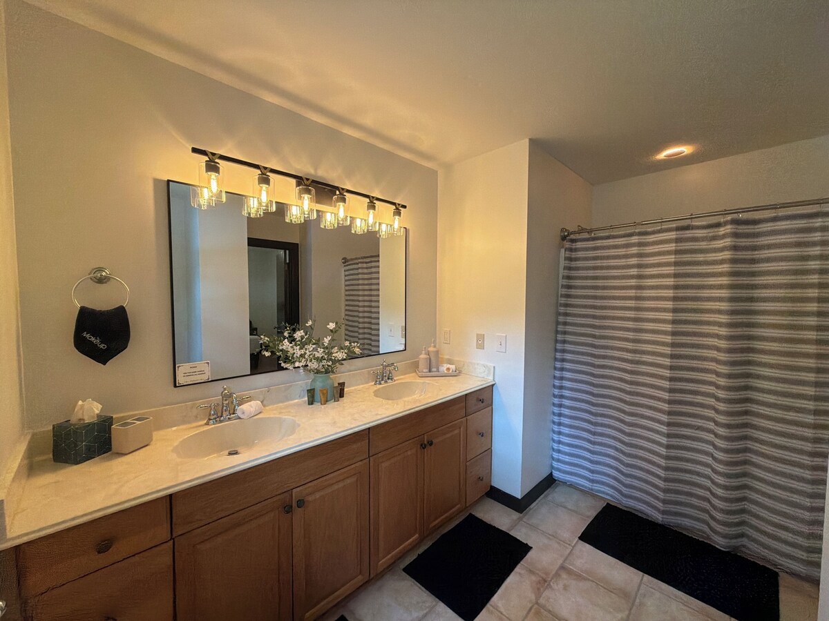 Photo 10 of The TR Hideaway