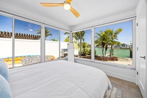 3 makuuhuonetta, silitysrauta/-lauta, Wi-Fi, vuodevaatteet