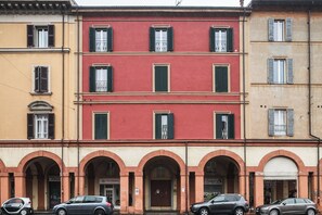 Exterior - Saragozza Apartments (Bologna)