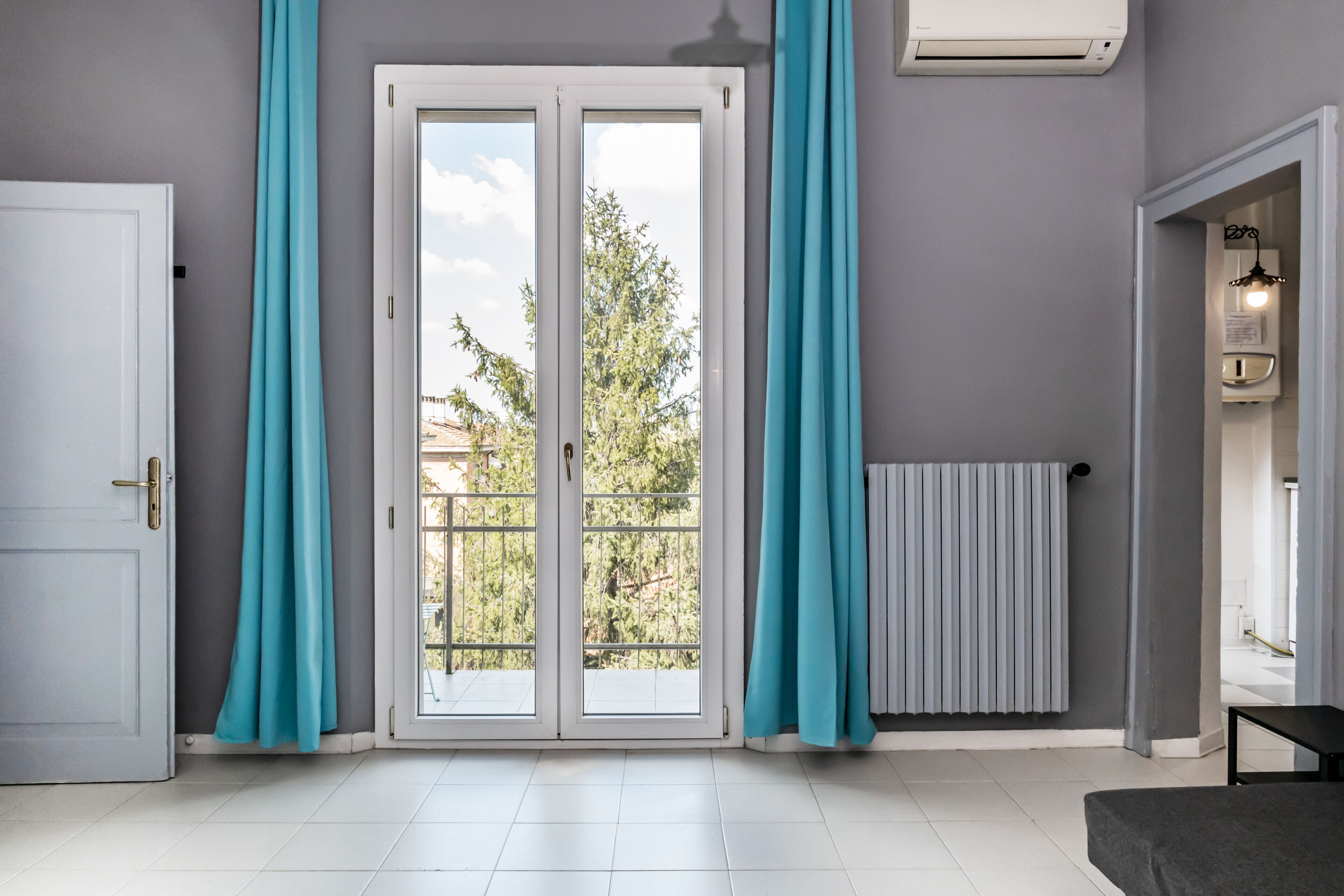 Apartment, Balkon, Stadtblick | Wohnbereich