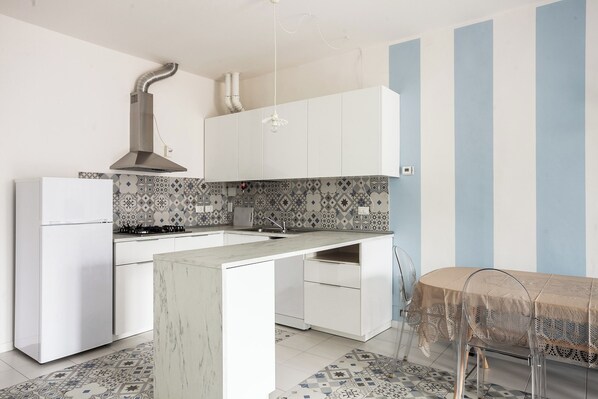 Apartament, vistes a la ciutat | Cuina privada