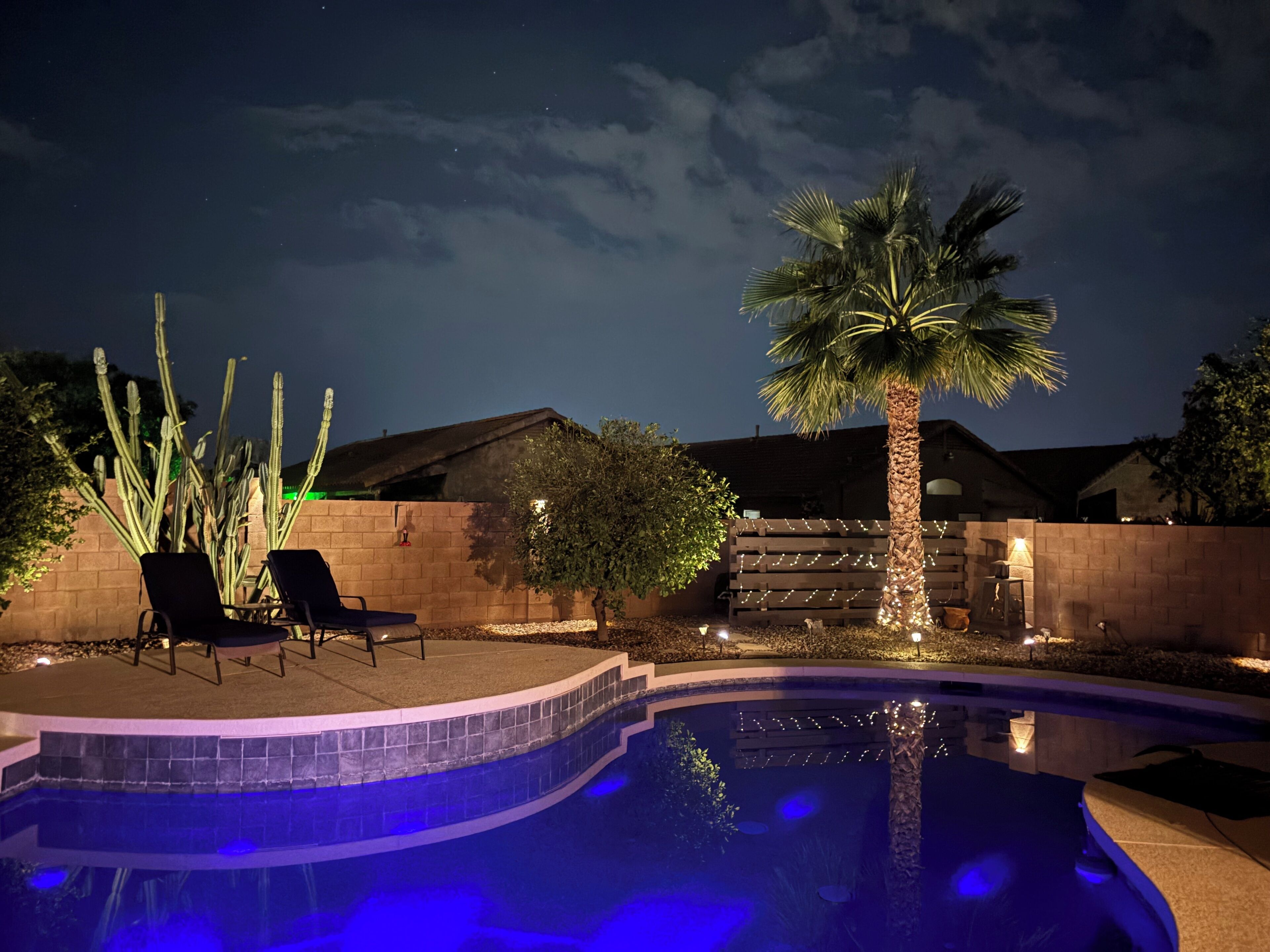 室外泳池、暖水池