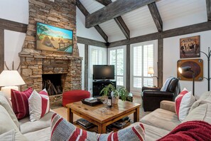 TV, fireplace, offices - Abode at West Ketchum Farmhouse | Walk To Downtown Ketchum (Ketchum)