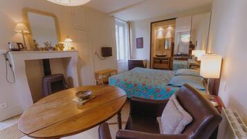 3 chambres, accĂšs Internet