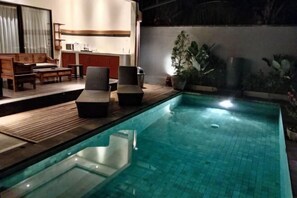 Outdoor pool - Muaya Villa (Bali)