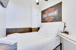 15 bedrooms, desk, iron/ironing board, free WiFi