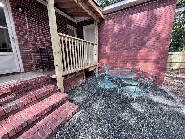 Outdoor dining