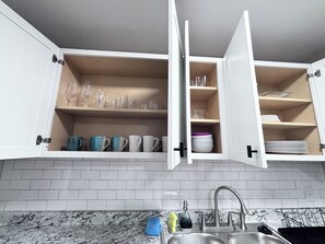 Microwave, oven, stovetop, dishwasher