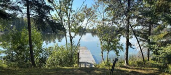 Rustic Cabin Getaway Near Kenora