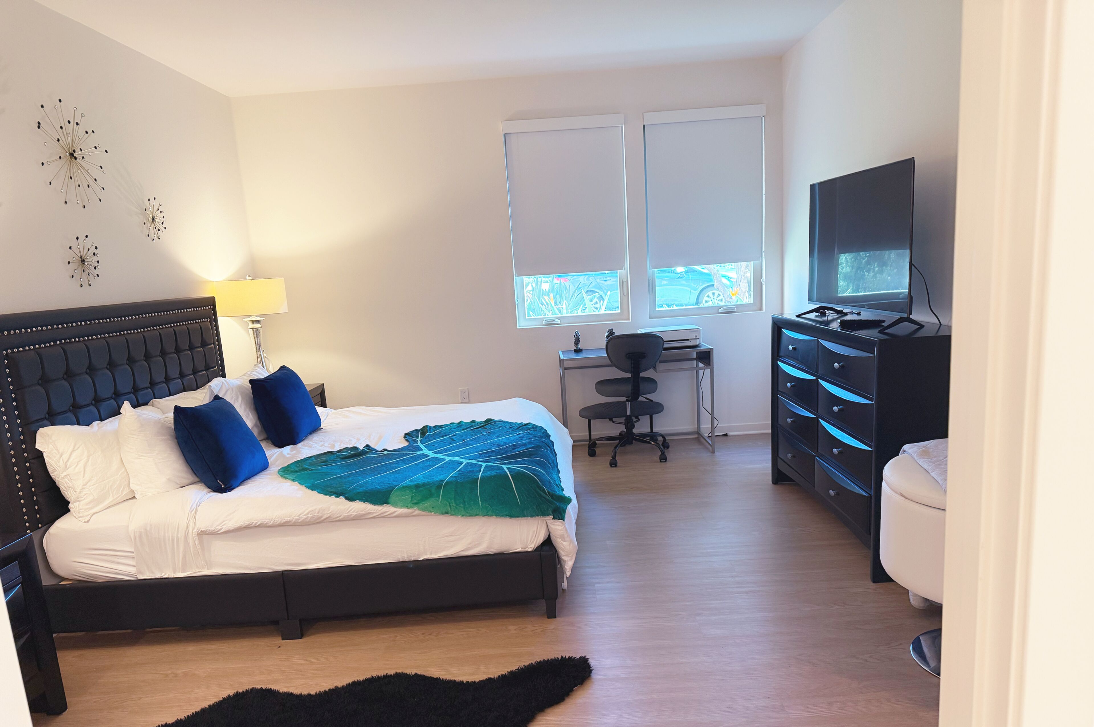 2 多间卧室、熨斗/熨衣板、免费 WiFi、床单