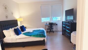 2 多间卧室、熨斗/熨衣板、免费 WiFi、床单