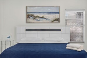 4 bedrooms, desk, iron/ironing board, travel crib