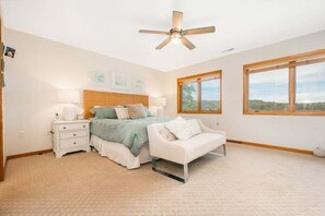 4 bedrooms, free WiFi, bed sheets