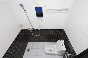 Bathroom - Yalie Home and Co (Rivieria 3 bonoumin)