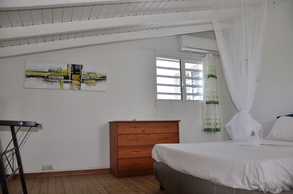 2 Schlafzimmer, Bügeleisen/Bügelbrett, Internetzugang, Bettwäsche