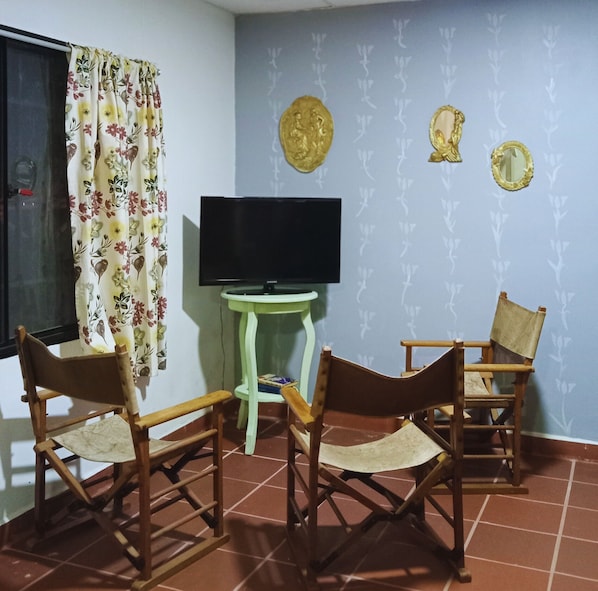 Standard Shared Dormitory | Free WiFi