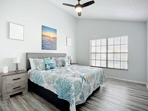 4 bedrooms, iron/ironing board, WiFi, bed sheets