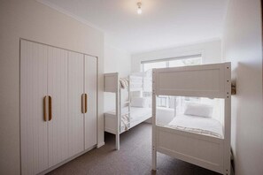 2 Schlafzimmer, Bügeleisen/Bügelbrett, WLAN, Bettwäsche