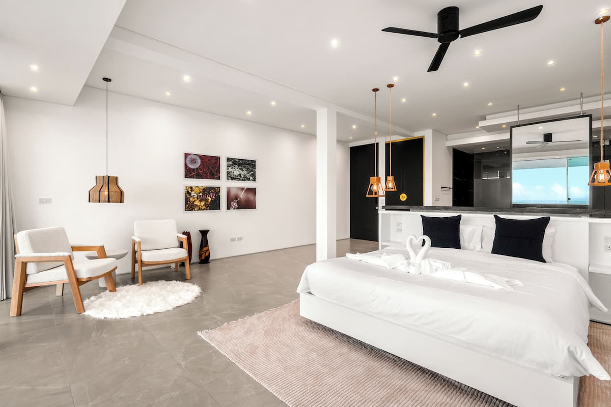 Aura Villa | 客房内保险箱、熨斗/熨衣板、婴儿床、免费 WiFi
