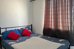 Cribs/infant beds - JL Homestay Segamat (Sungai Segamat)