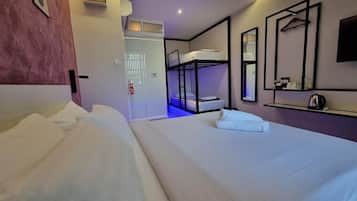 Family Room | Free WiFi, bed sheets