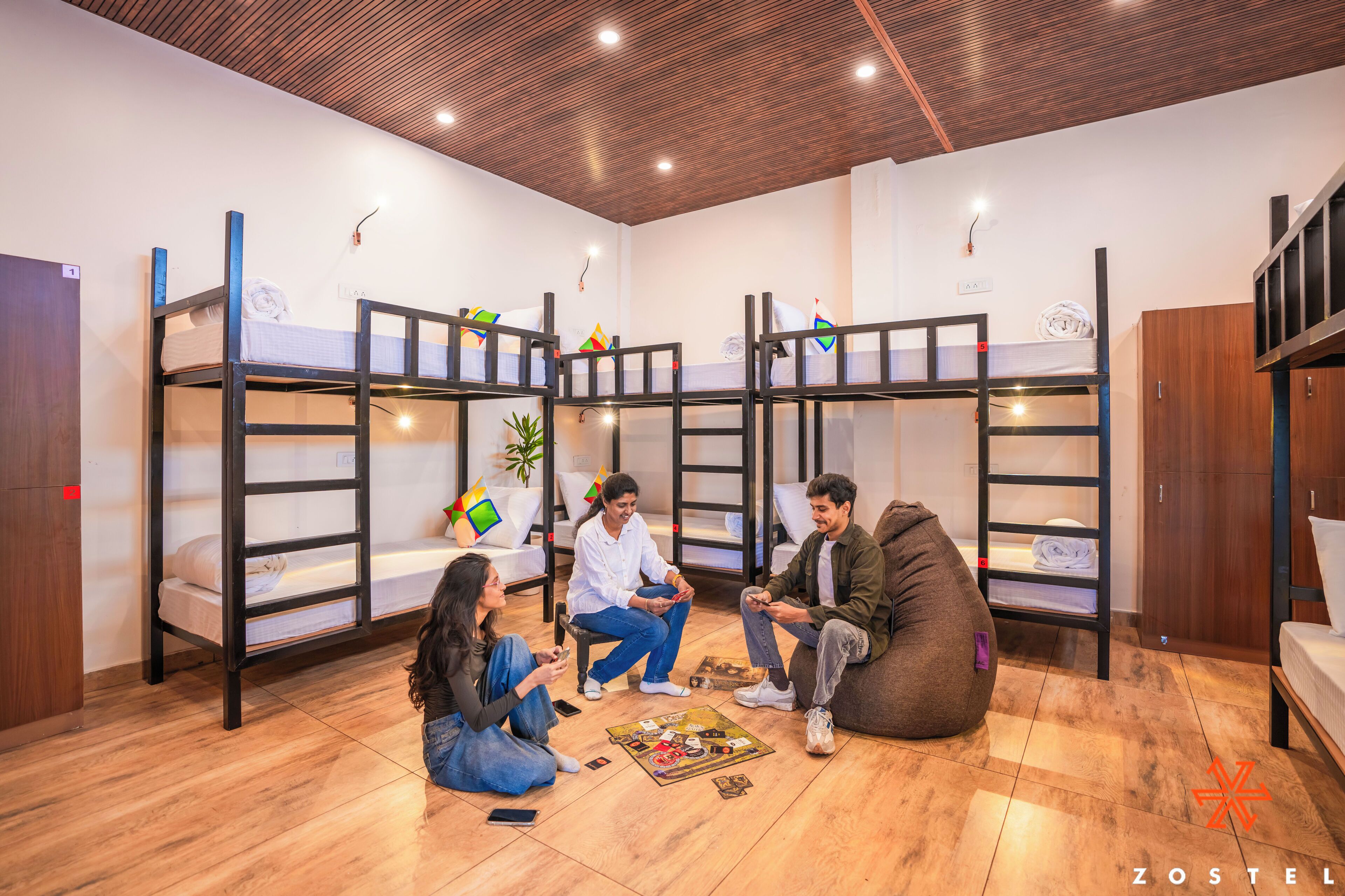 Standard 10 Bed Mixed Dorm