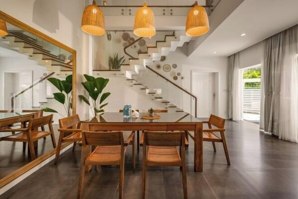 Cribs/infant beds - Serene 4BR Villa w/ Private Pool & Near the Beach (Da Nang)